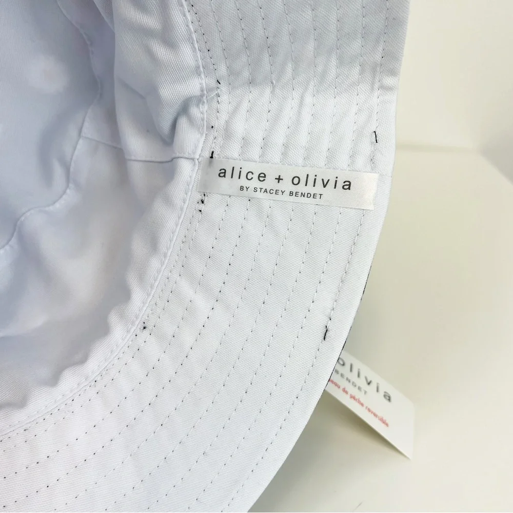 NWT Alice + Olivia Reversible Daisy Print Bucket Hat - Picture 6 of 6